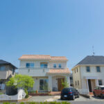 【どんな屋根が好き？】屋根材の種類やメリット・デメリット、屋根の形状別の特徴を解説